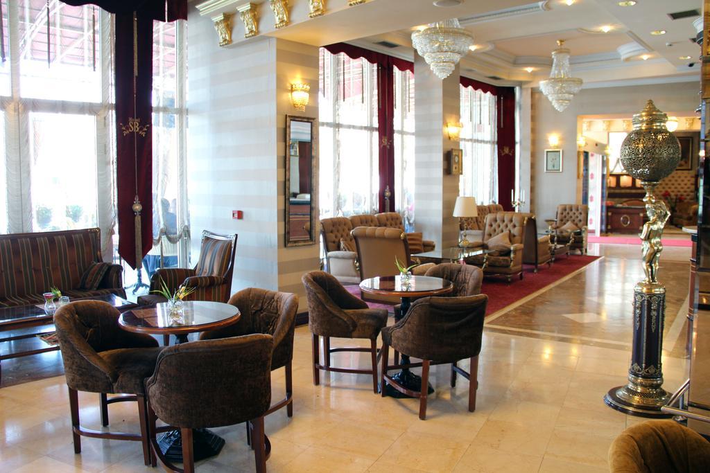 Stone Bridge Hotel Скоп'є Екстер'єр фото