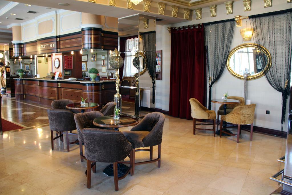 Stone Bridge Hotel Скоп'є Екстер'єр фото