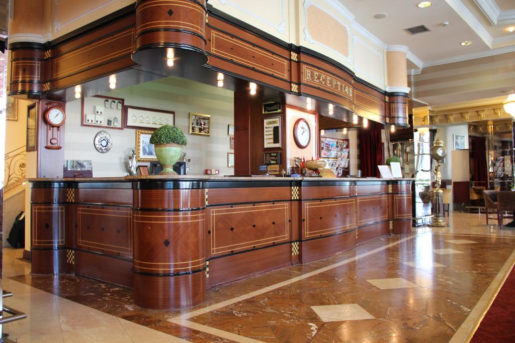 Stone Bridge Hotel Скоп'є Екстер'єр фото