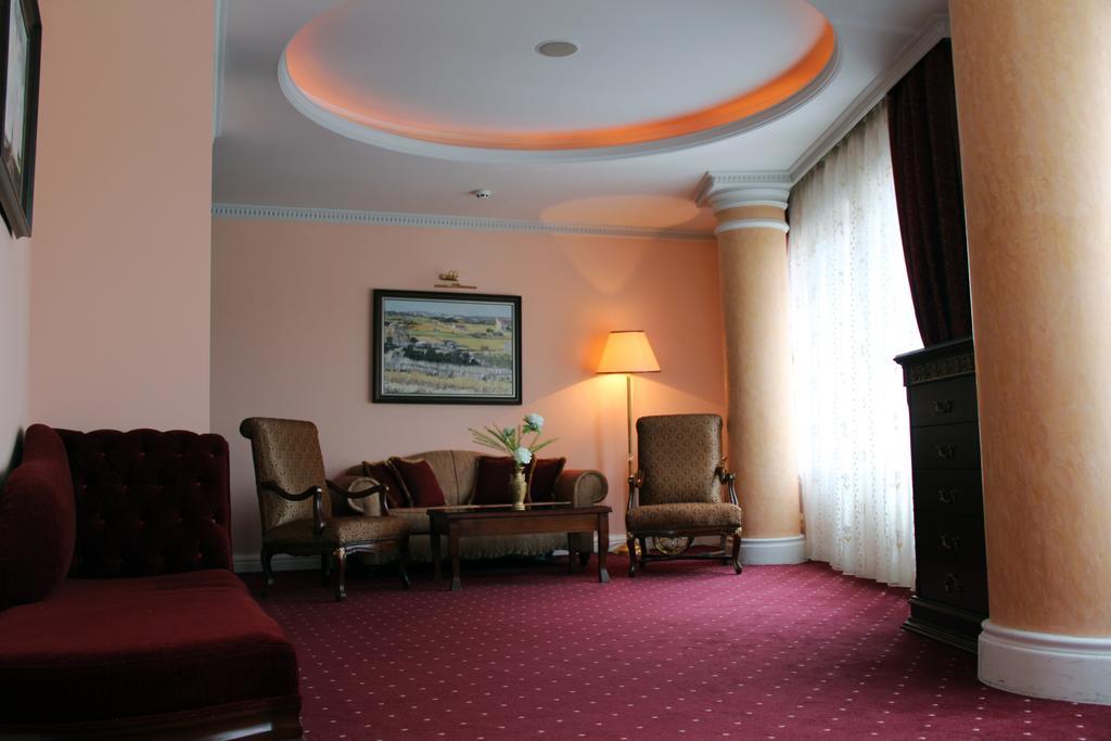 Stone Bridge Hotel Скоп'є Номер фото