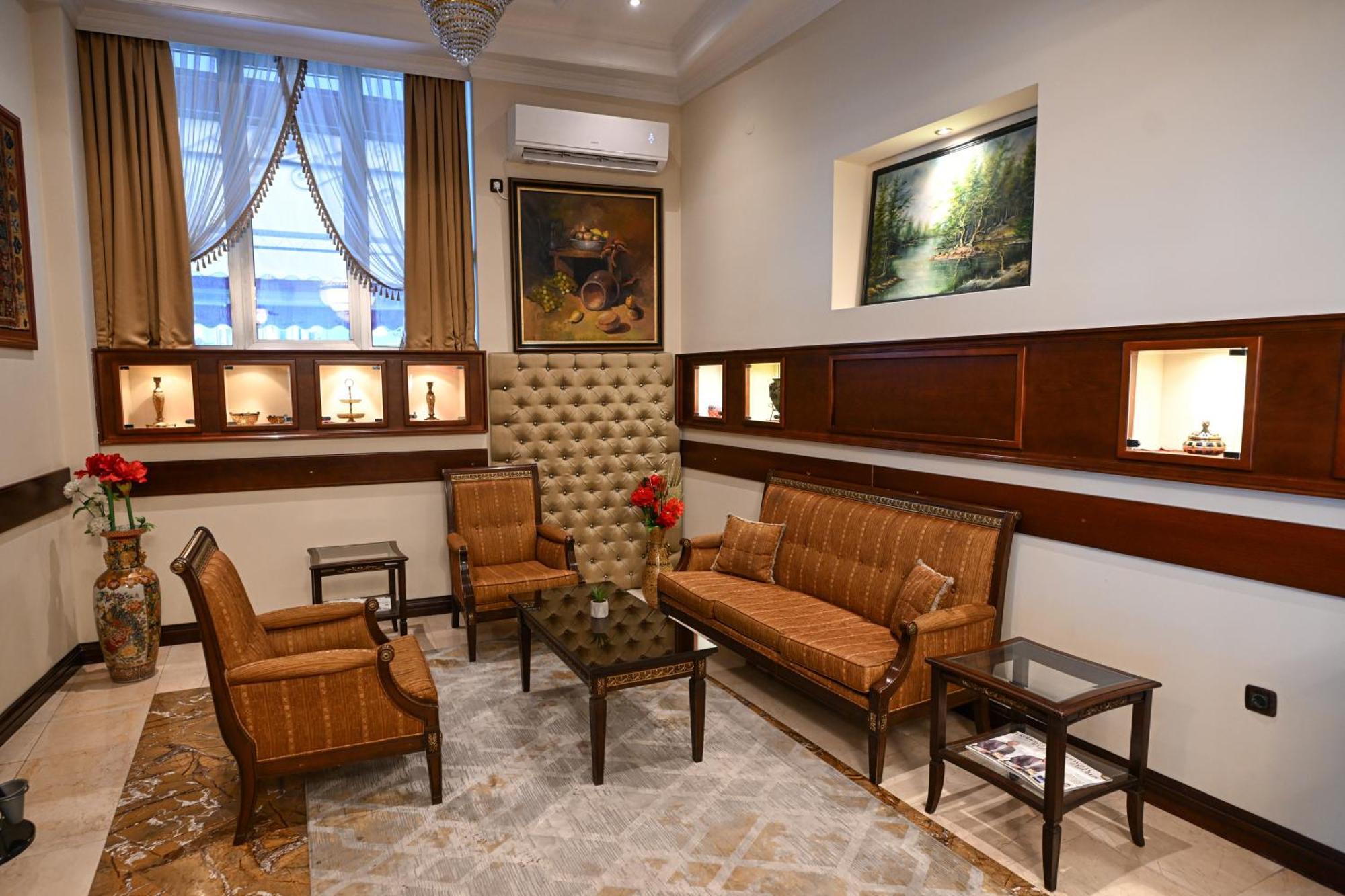 Stone Bridge Hotel Скоп'є Екстер'єр фото