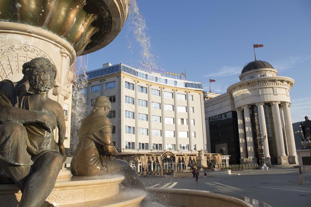 Stone Bridge Hotel Скоп'є Екстер'єр фото